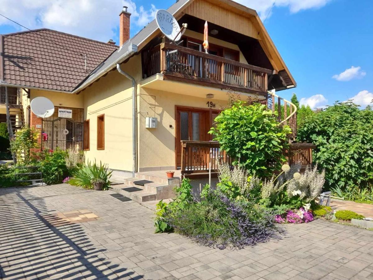Apartament Harmonia Vendeghaz 100 Meterre Az Igali Gyogyfuerdotol Zewnętrze zdjęcie